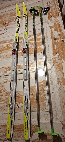 Fischer murtomaasukset ja Rex sauvat
