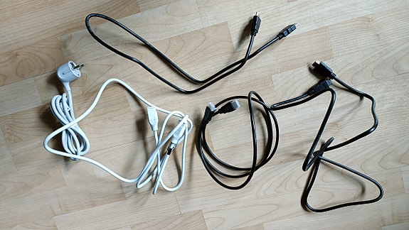 HDMI johtoja