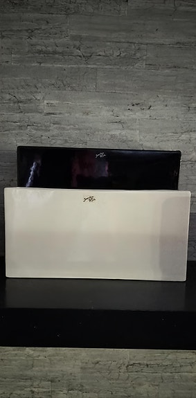 MALJAKOT, NELIÖ, MUSTA JA VALKOINEN SANDRA RICH, UUDET, HYLLYSSÄ, EI KÄYTETTY