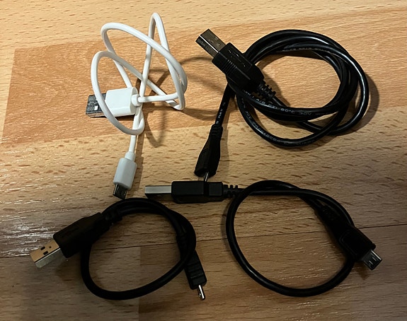 USB A - USB Micro B