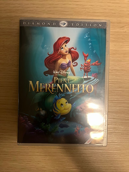 Pieni Merenneito DVD Diamond Edition