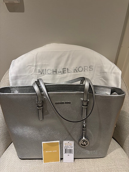 Michael Kors JET SET TRAVEL Silver