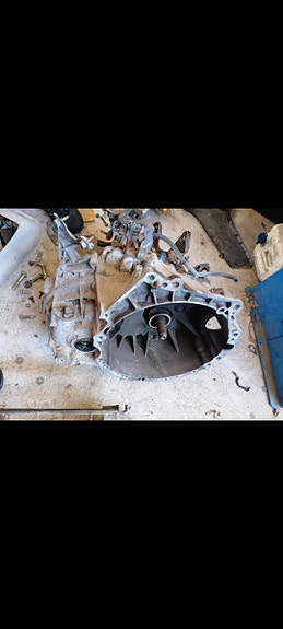 Nissan primera p12 2.0i vaihdelaatikko 6-vaihteinen