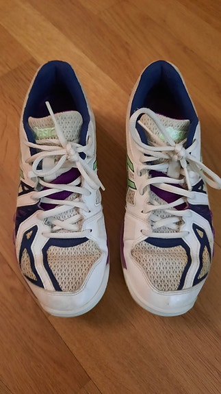 Asics sisäpelikengät, kokoa 38