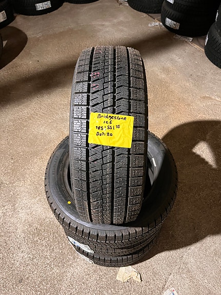 Bridgestone Blizzak Ice 185/55R15