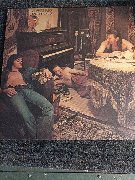 Hurriganes Crazy Days LP