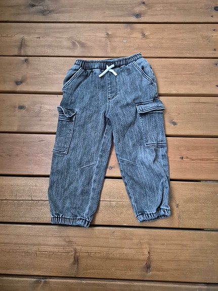 Farkut Zara, koko 92