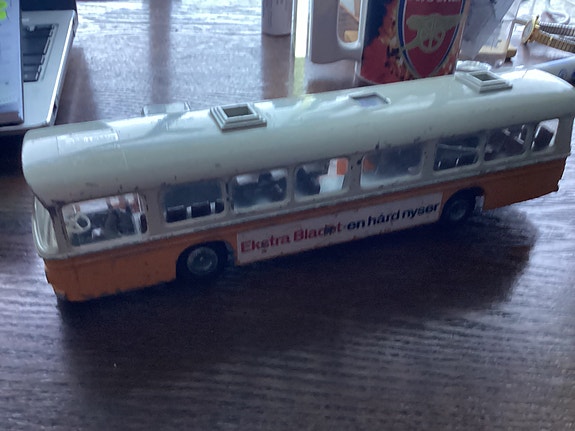 Scania bus bussi Tekno linja-auto lelu keräily Toy pienoismalli
