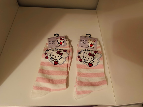 Hello Kitty sukat