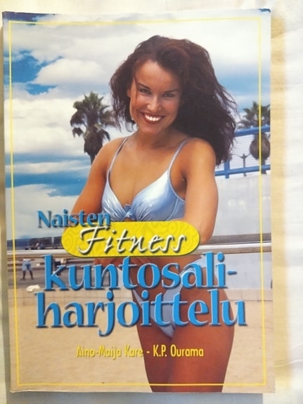 Naisten Fitness kuntosali harjoittelu