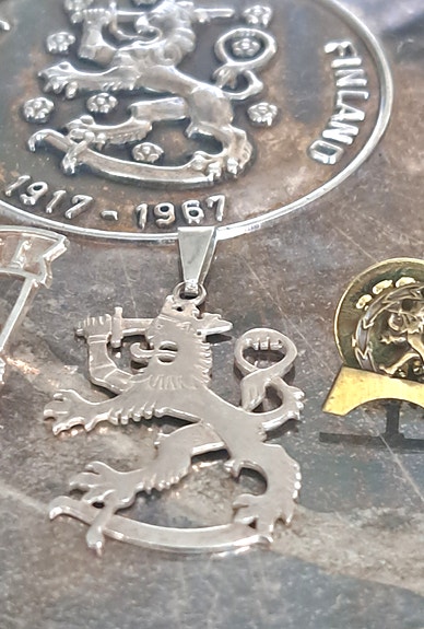 Product image 2 of 9