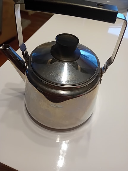 Vanha teräs kahvipannu 1.5l