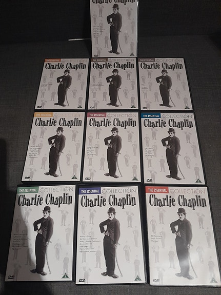 CHARLIE CHAPLIN -10KPL DVDBOX