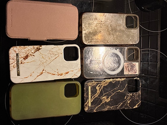 6 kpl Iphone 12 kuoria