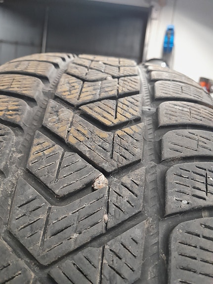 Pirelli Kitkat 19"