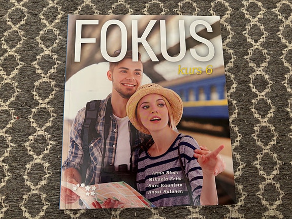 Ruotsin kielen Fokus kurs 6 & 7 oppikirjat