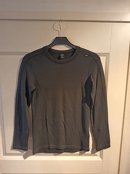 Helly Hansen merinovilla paita 152 koko
