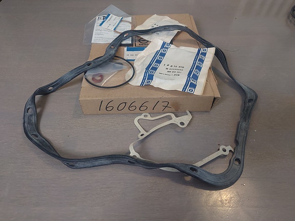 Product image 1 of 5