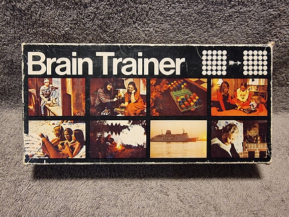 BRAIN TRAINER älypeli