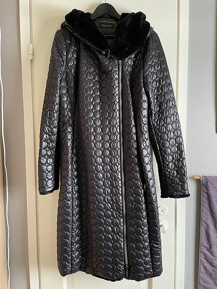 Product image 1 of 7