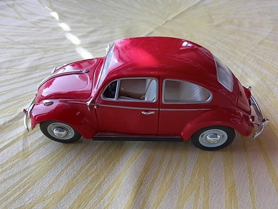 Volkswagen Classical Beetle 1967, Kinsmart, scale 1/24
