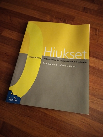 Hiukset