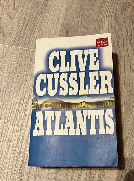 Clive Cussler Atlantis kirja