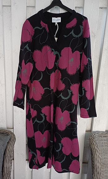Finnwear  mekko S