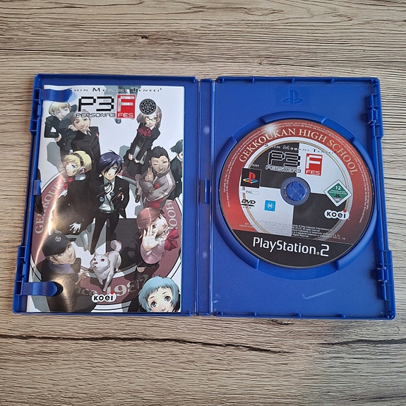 Product image 3 of 3