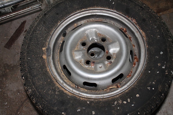 3KPL. Nissan Micra 12"