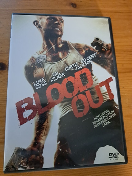 BLOOD OUT DVD uudenveroinen 8+6posti/nouto