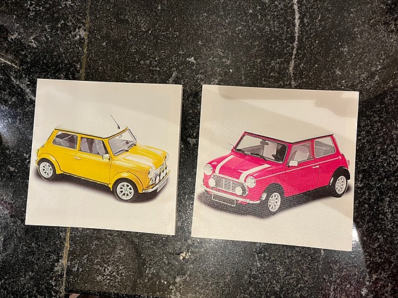 2kpl Mini tauluja