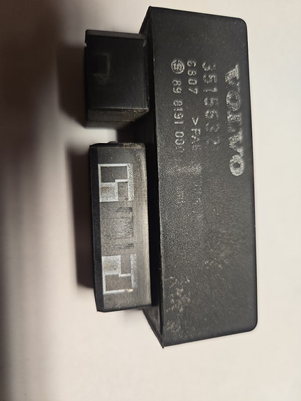 Volvo 850 abs rele