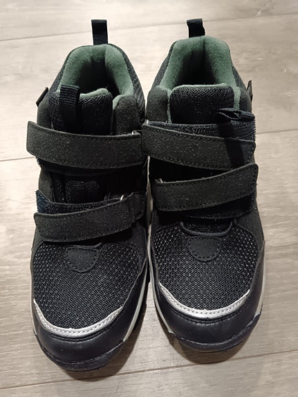 Giraf kengät koko 35