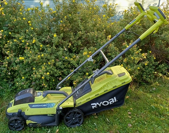 Ryobi 18V akkuruohonleikkuri