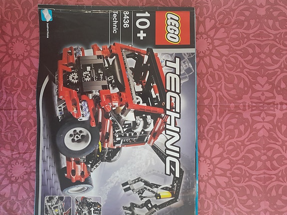 LEGO TECHNIC