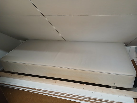 Sänky 90cm