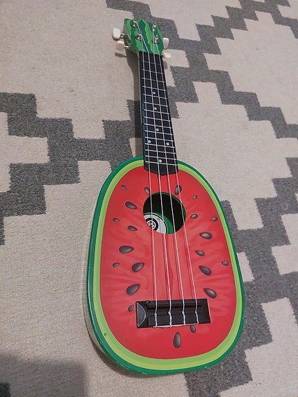 Lasten kitara