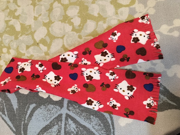 Hello Kitty fleece kaulahuivi