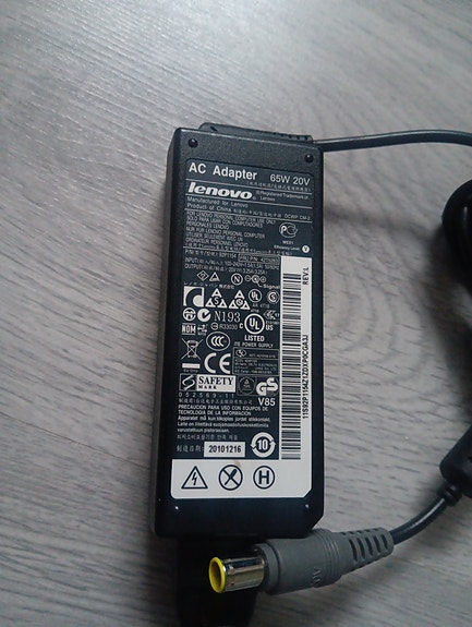 Lenovon 65w 20v