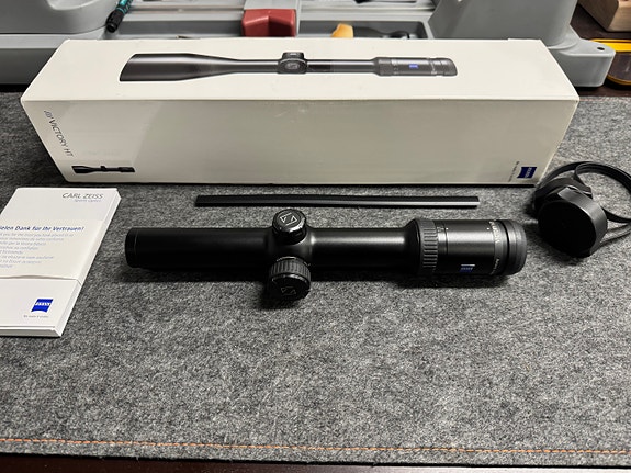 Zeiss Victory HT 1.1-4x24 M