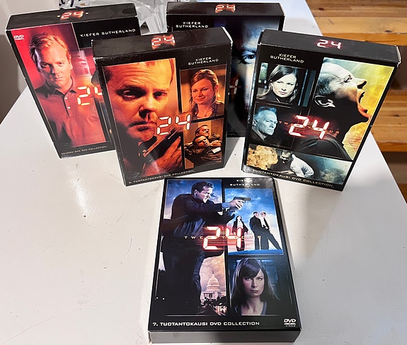24 sarjan elokuvaboksit - Tee tarjous!