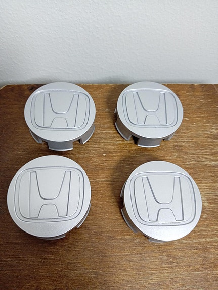 Hondan vanteiden keskikupit 4 kpl, 58mm, Oem