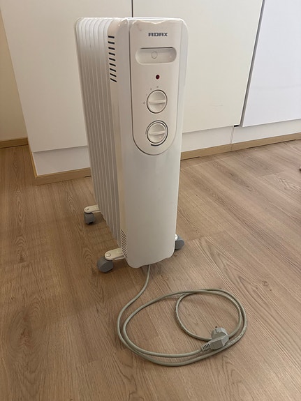 Adax nova 20 öljytäytteinen lämpöpatteri