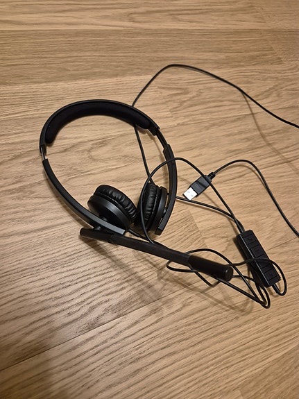 Logitech USB-kuulokemikrofoni