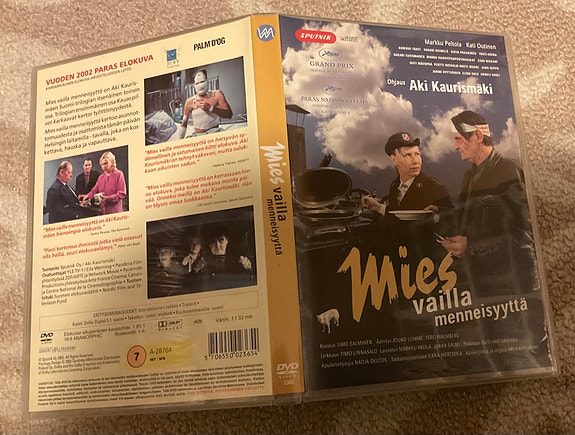 Mies vailla menneisyyttä (DVD)