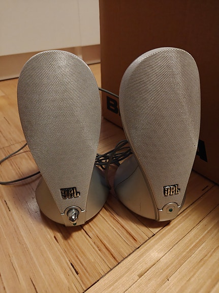 JBL duet kaiuttimet