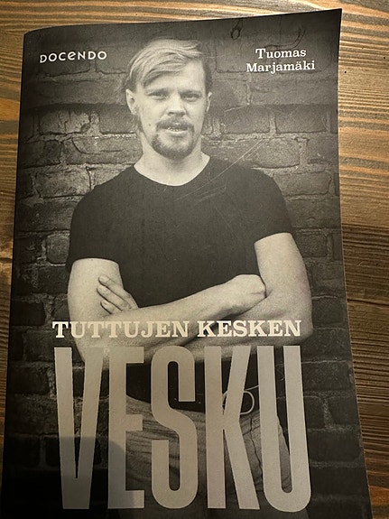 Vesku-kirja
