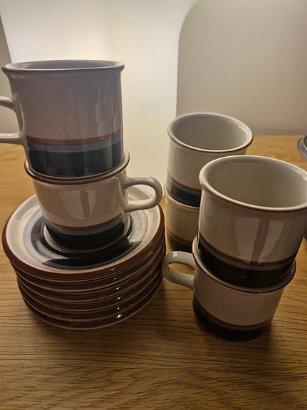 Arabia taika raita kahvikupit+lautaset