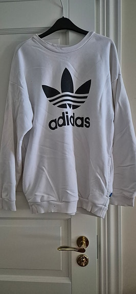 Adidas paita,  koko UK 12